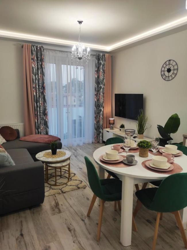 Sun River Apartament Ilawa Ngoại thất bức ảnh