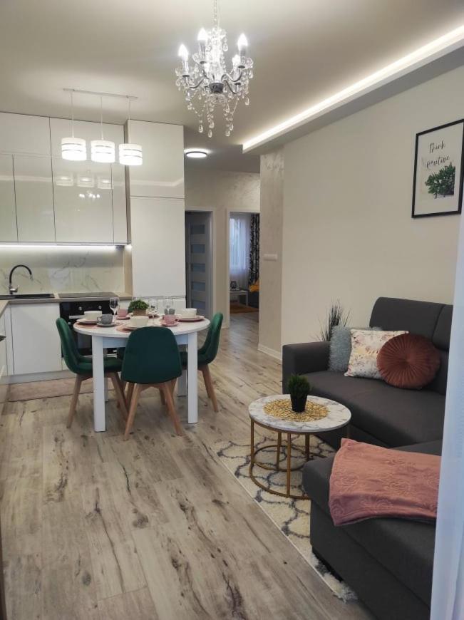 Sun River Apartament Ilawa Ngoại thất bức ảnh